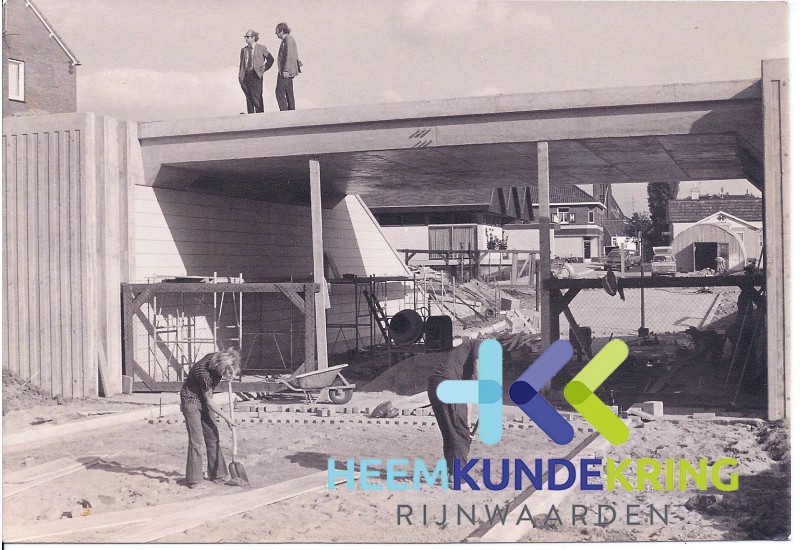 Lobith 04-1974 Bouw tunnel -Transeedijk-Komstraat (11)